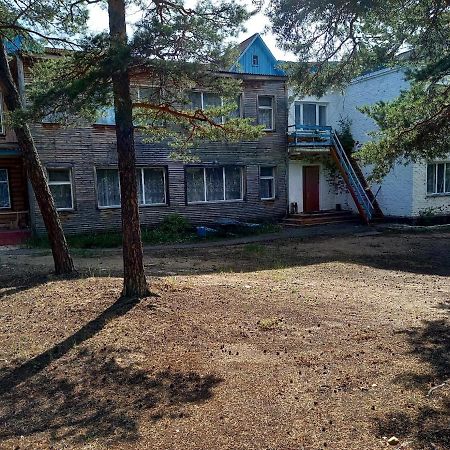 Гостевой пансионат Советский Союз у Ербола Щучинск Экстерьер фото